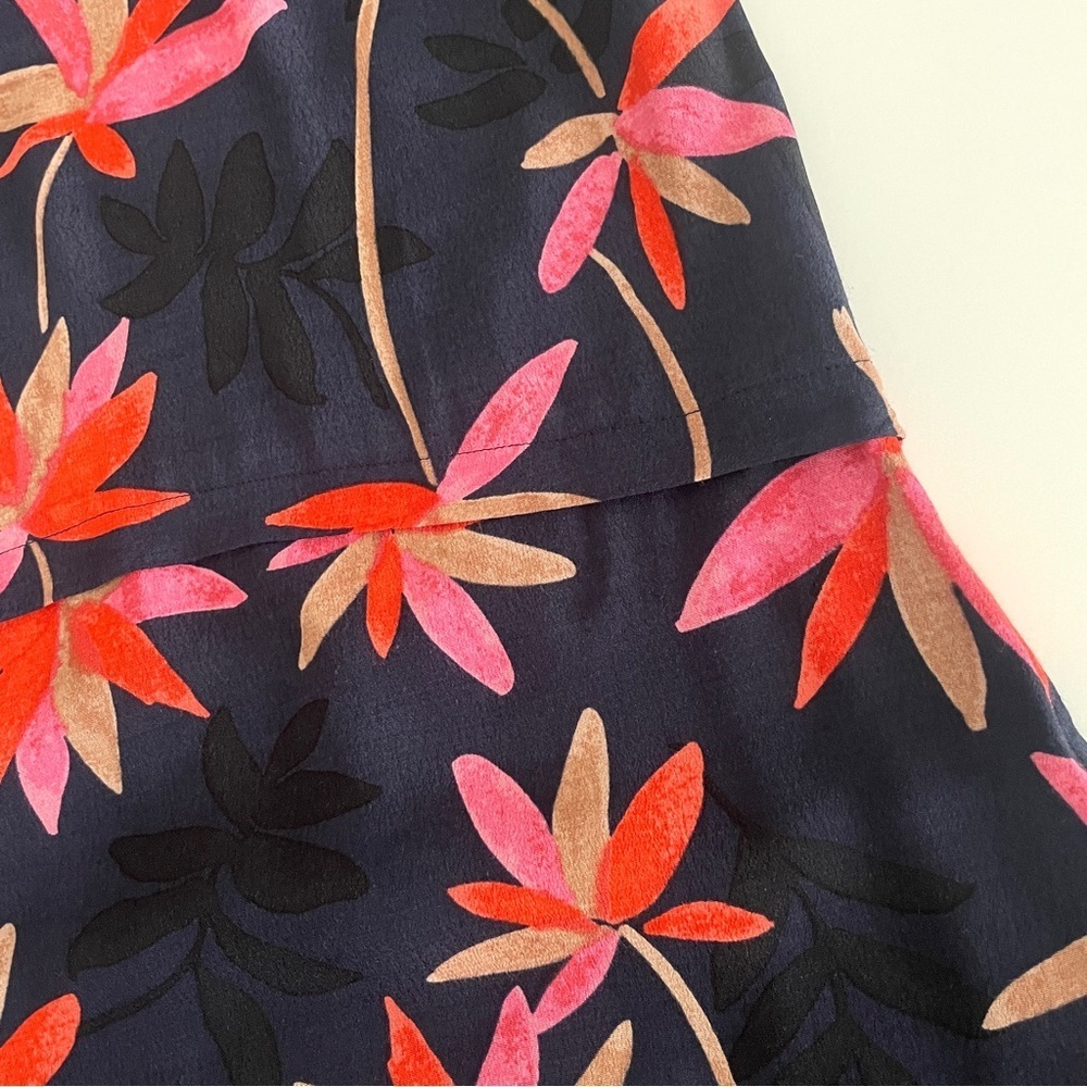 Sezane Dalila Dress in Floral Print - Picture 9 of 14